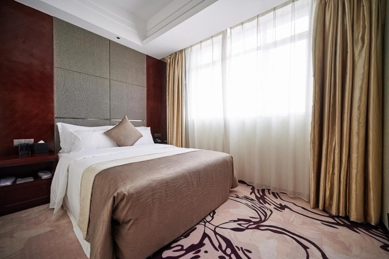 Foshan Jinlai Holiday Hotel Εξωτερικό φωτογραφία