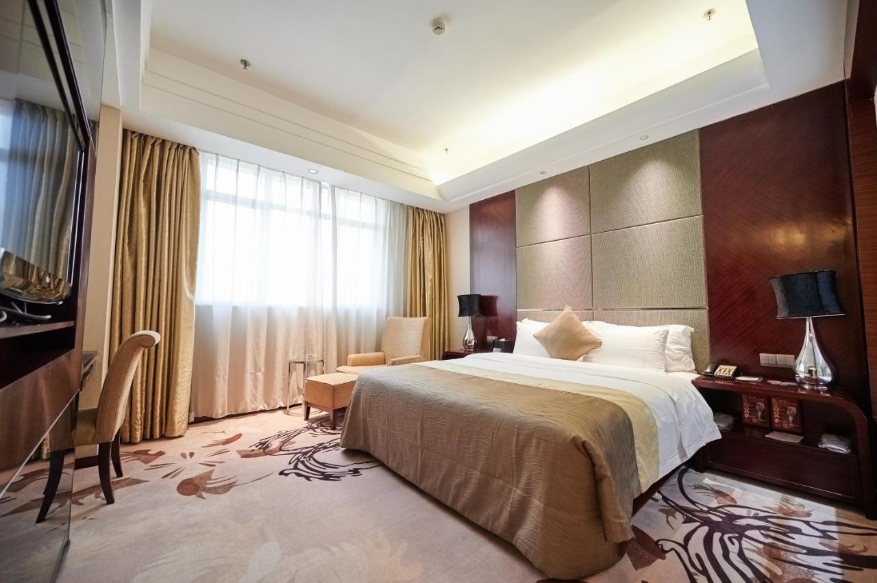 Foshan Jinlai Holiday Hotel Εξωτερικό φωτογραφία