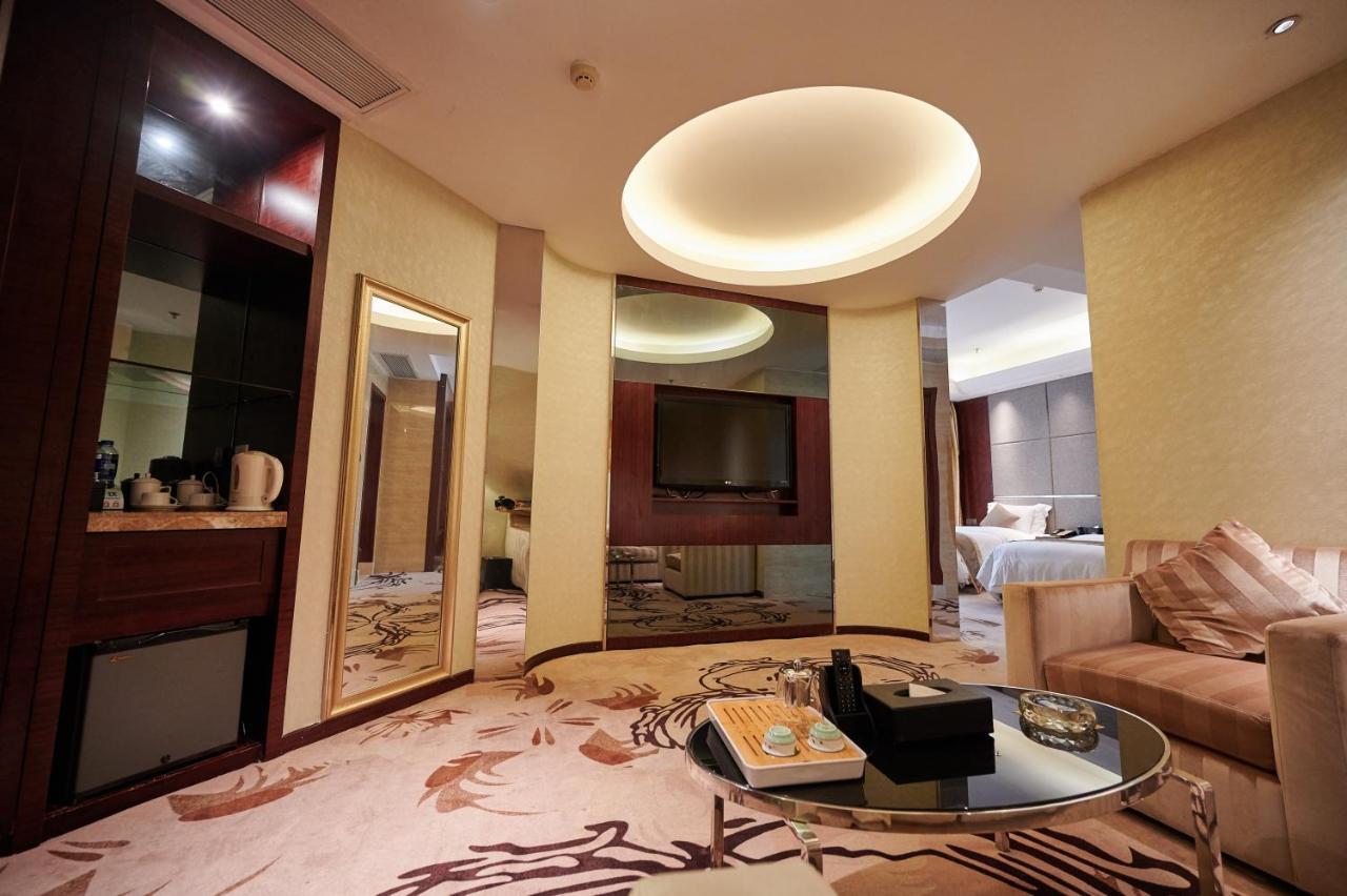 Foshan Jinlai Holiday Hotel Εξωτερικό φωτογραφία